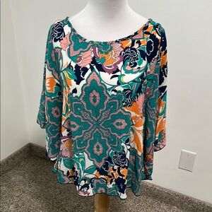 🌴 Renee C.  Floral Blouse